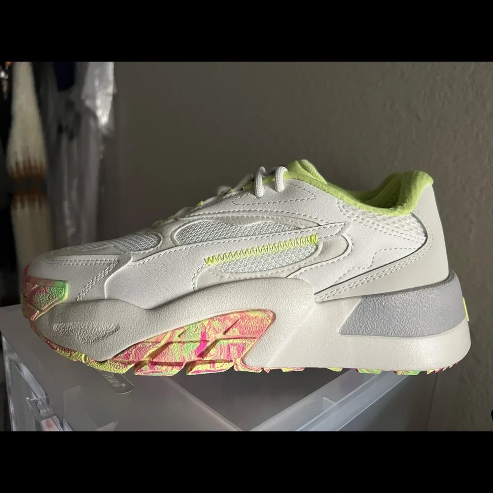 PUMA xFree People Hedra Chaos women’s size 7.5 worn once for photoshoot - Picture 1 of 6